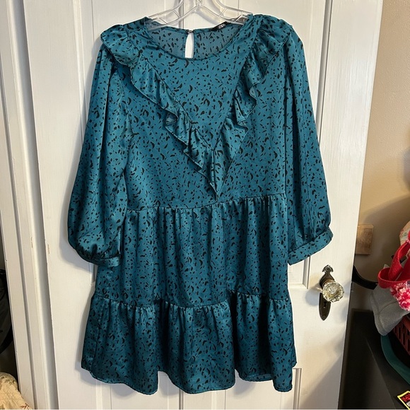 Zara Animal Print Ruffle Dress size medium - Picture 1 of 4